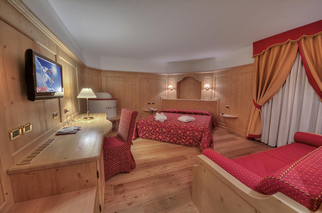 Sporthotel Rosatti Dimaro Rum bild