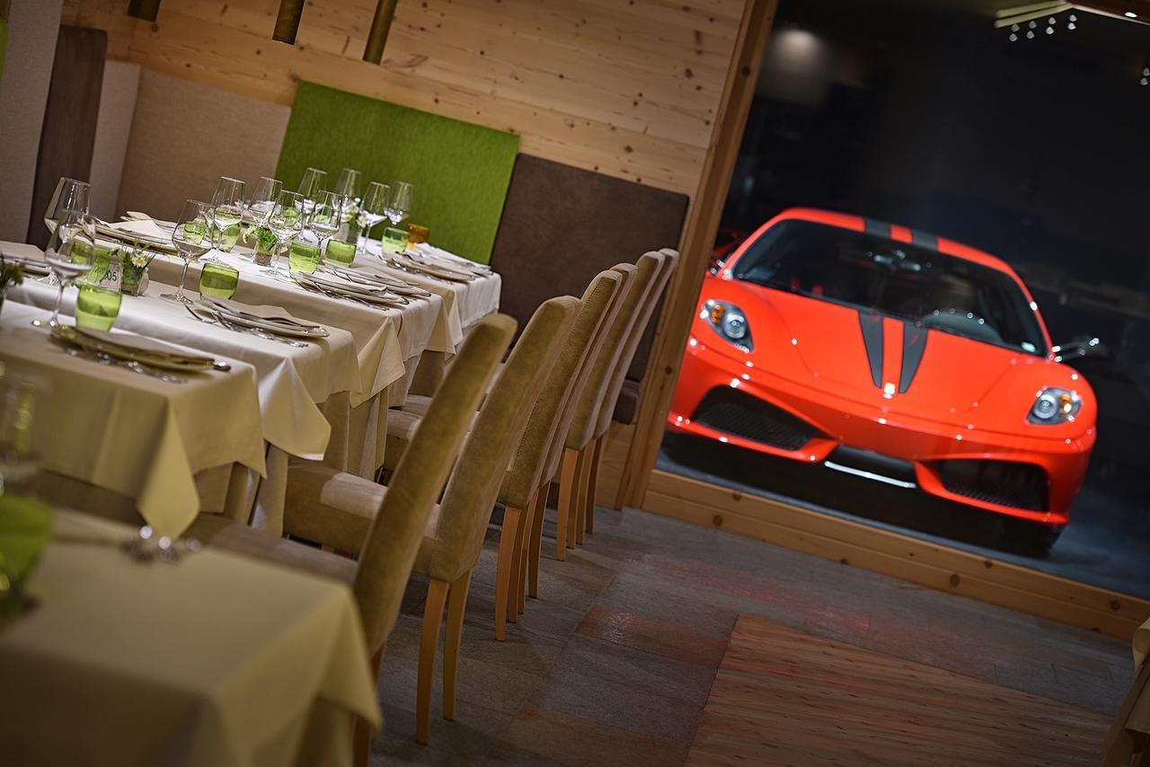 Sporthotel Rosatti Dimaro Exteriör bild